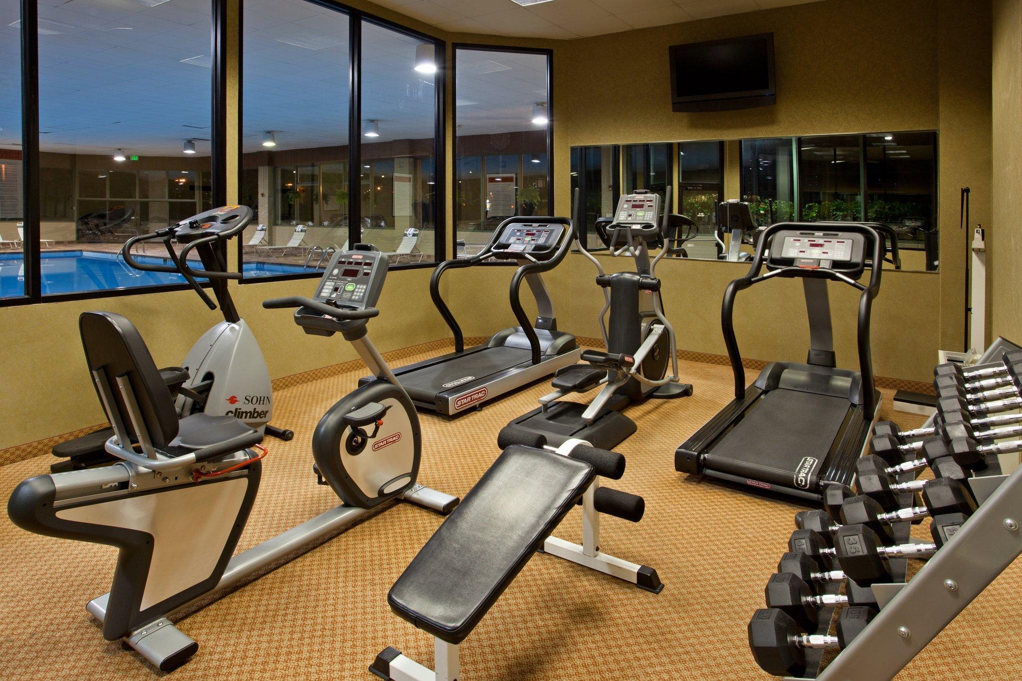 Holiday Inn Cleveland - South Independence By Ihg Екстериор снимка